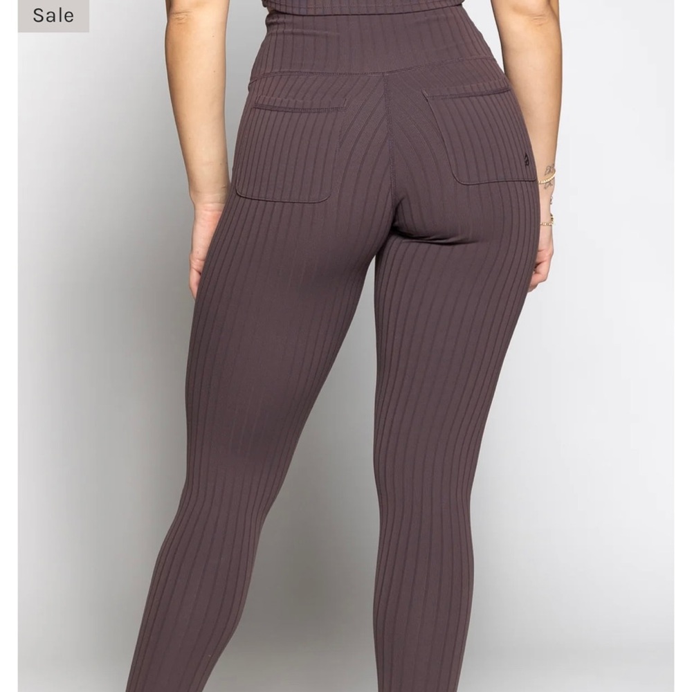 Ptula pecan Bare legging 26” length.